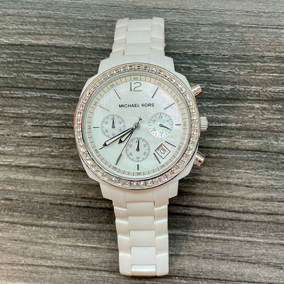 Michael Kors White Ceramic Chronograph Watch - Picture 1 of 5